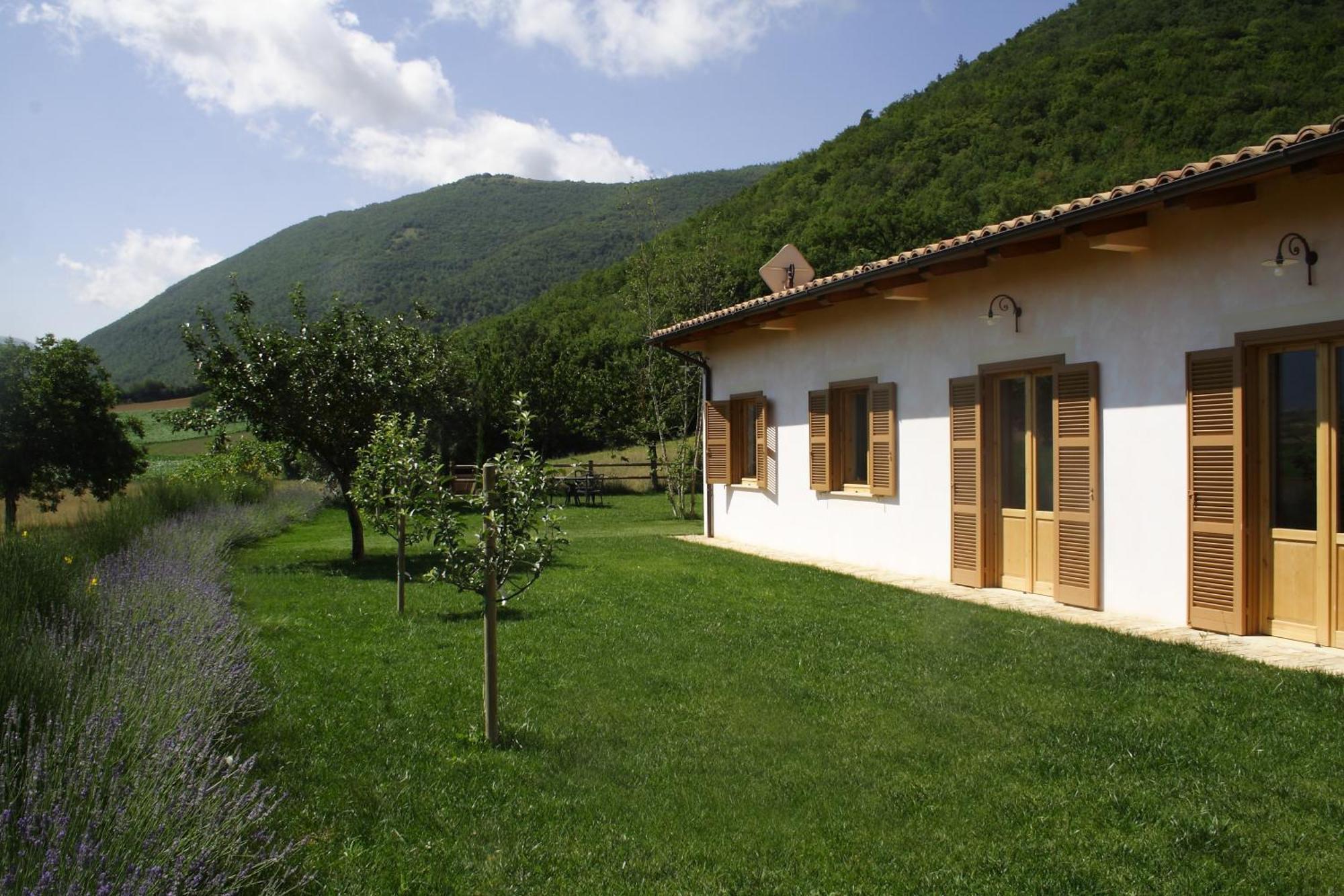 Agriturismo La Cascina Di Opaco Norcia Exterior photo